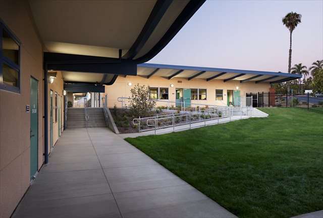 Lincoln Middle School | 2000 California St, Oceanside, CA 92054, USA | Phone: (760) 901-8900