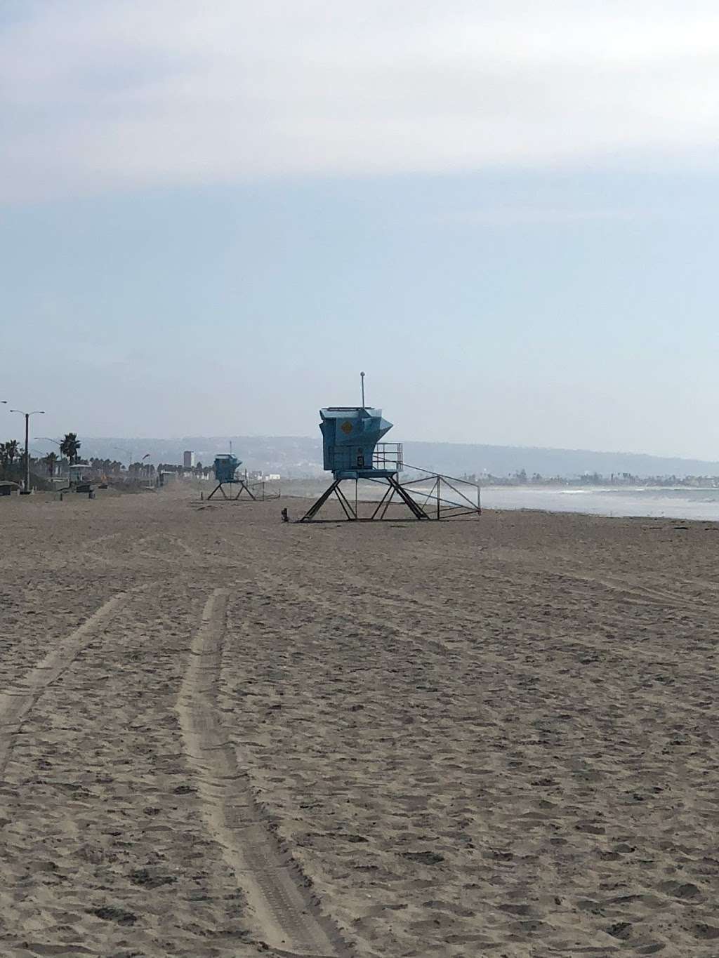 Silver Strand Beach Lot Entry Road | 5000 CA-75, Coronado, CA 92118, USA