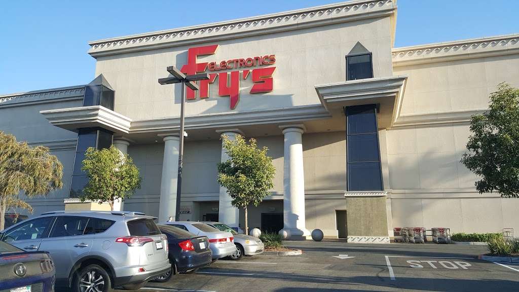 Frys Electronics | 150 S Bent Ave, San Marcos, CA 92069, USA | Phone: (760) 566-1300