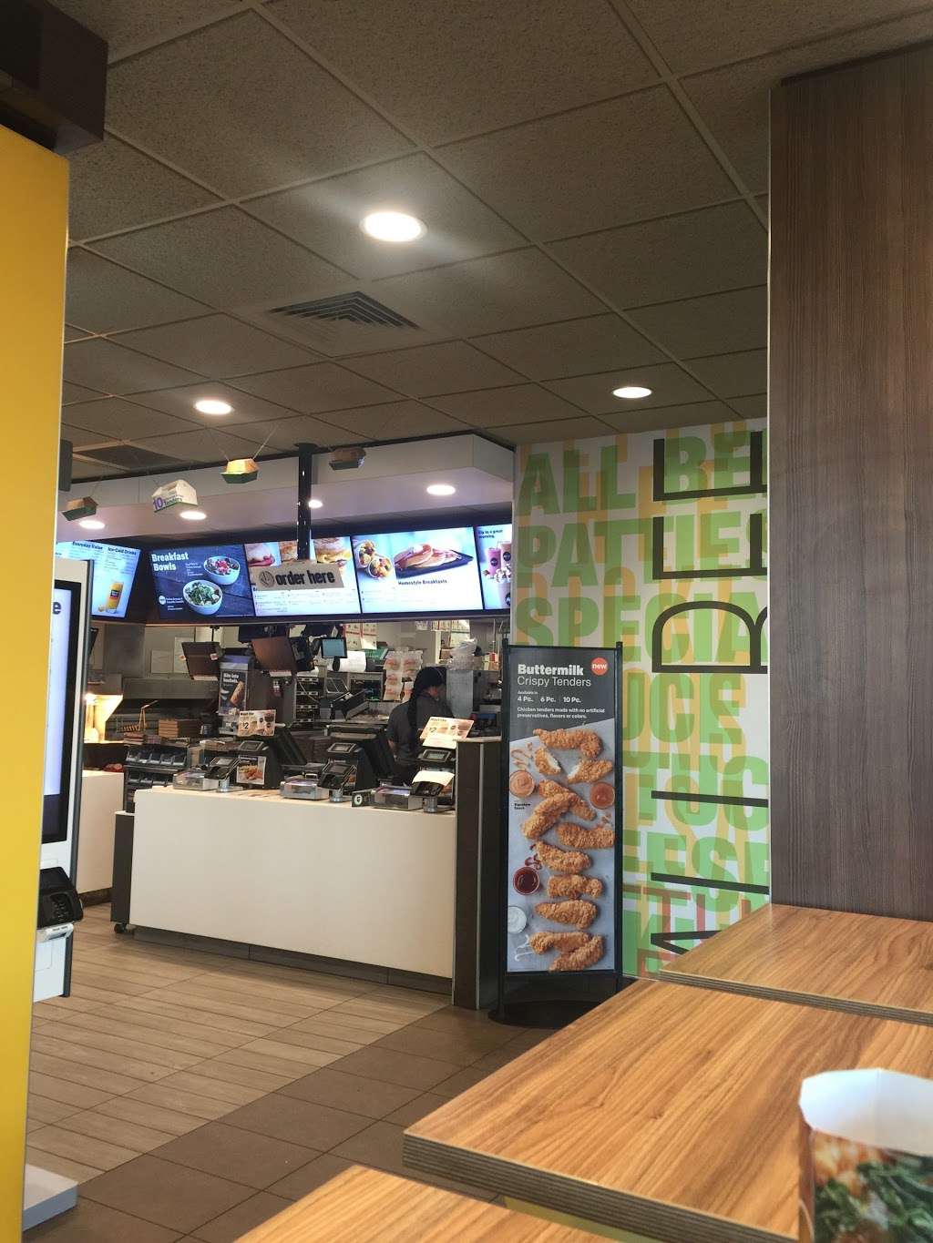 McDonalds | 7474 Indiana Ave, Riverside, CA 92504, USA | Phone: (951) 354-5518