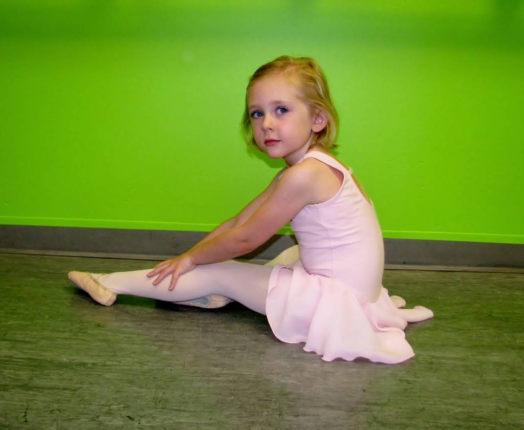 On Your Toes Dance Studio | 4835 Lemay Ferry Rd # D, St. Louis, MO 63129, USA | Phone: (314) 487-8082
