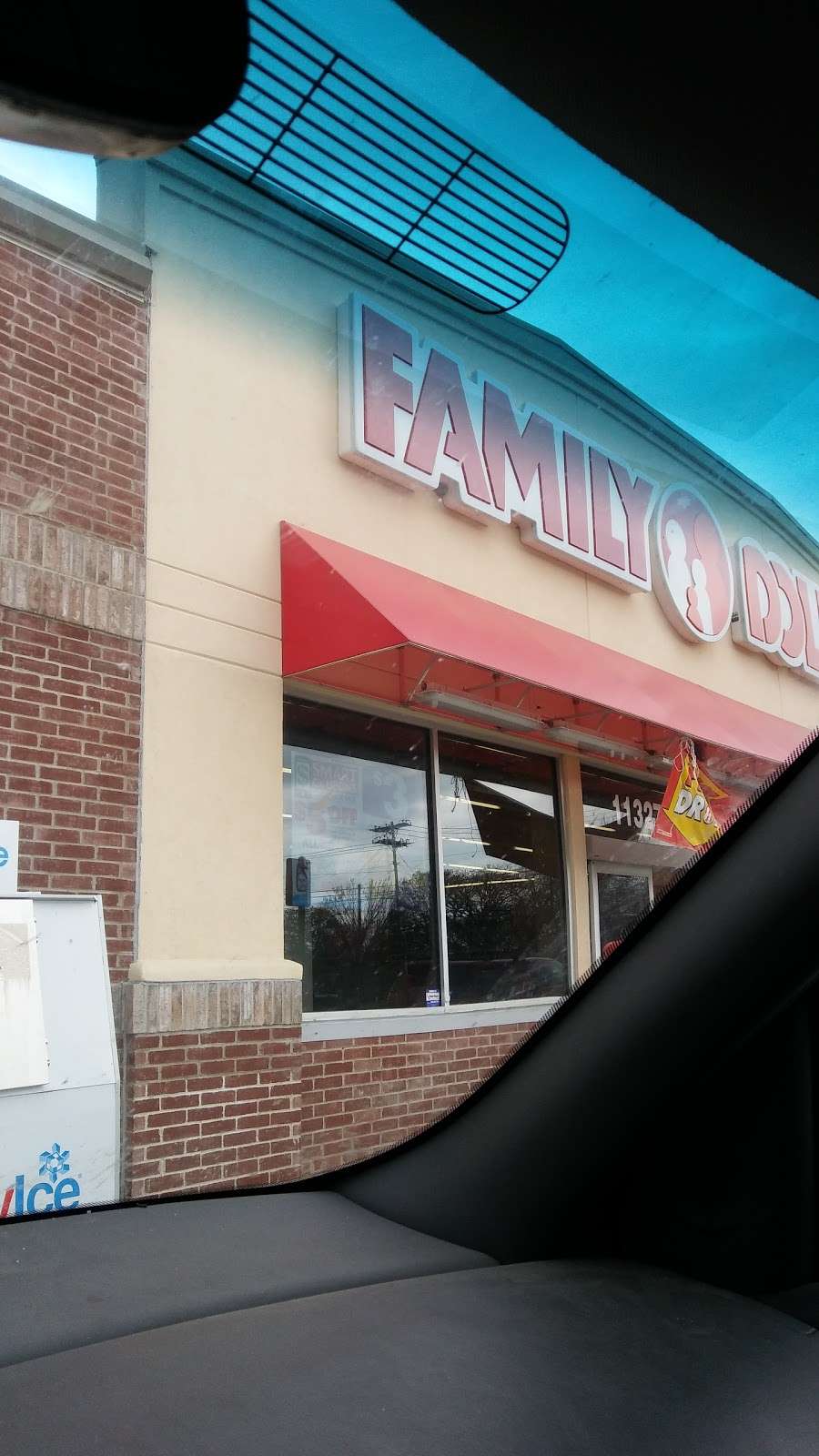 Family Dollar | 11327 Seagoville Rd, Balch Springs, TX 75180, USA | Phone: (214) 646-8822