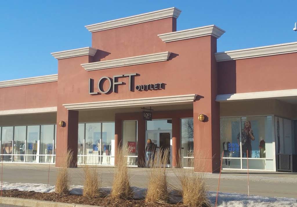 LOFT Outlet | 11211 120th Ave, Pleasant Prairie, WI 53158 | Phone: (262) 857-4043