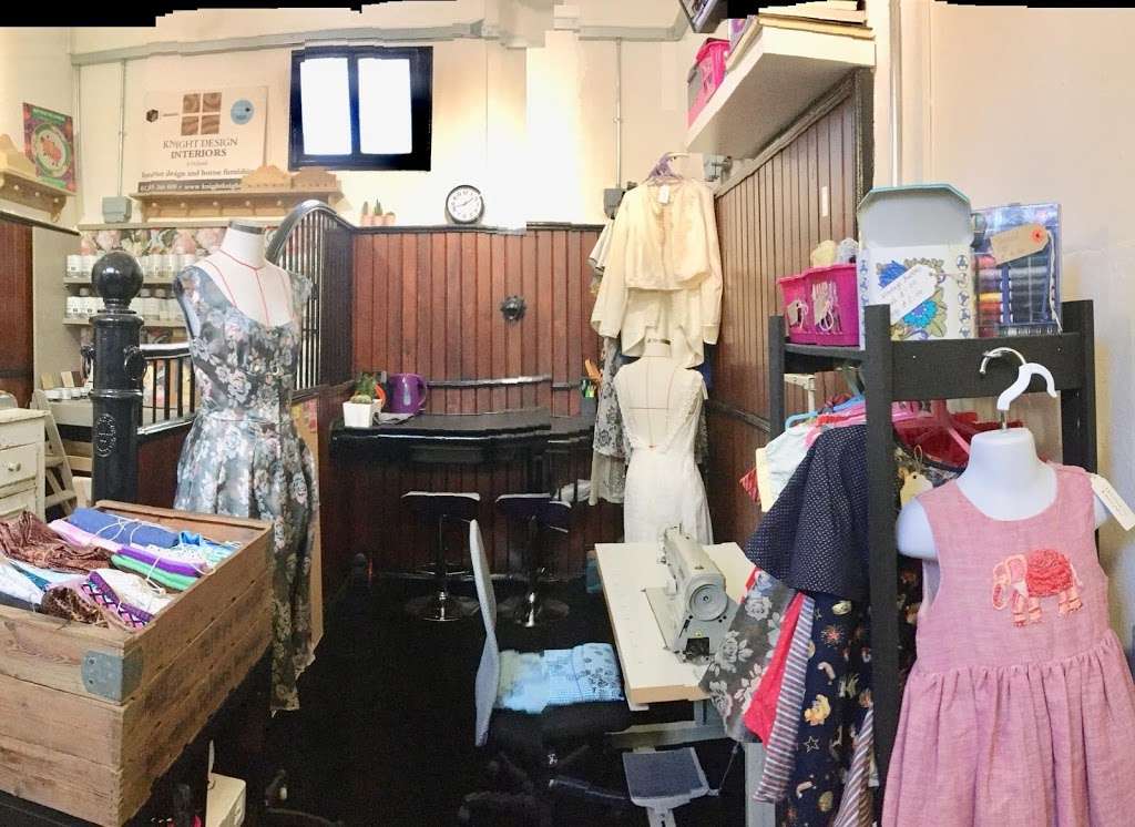 Laura Alice Dressmaking | Hylands Artist Studios, London Rd, Chelmsford CM2 8WQ, UK | Phone: 07510 049542