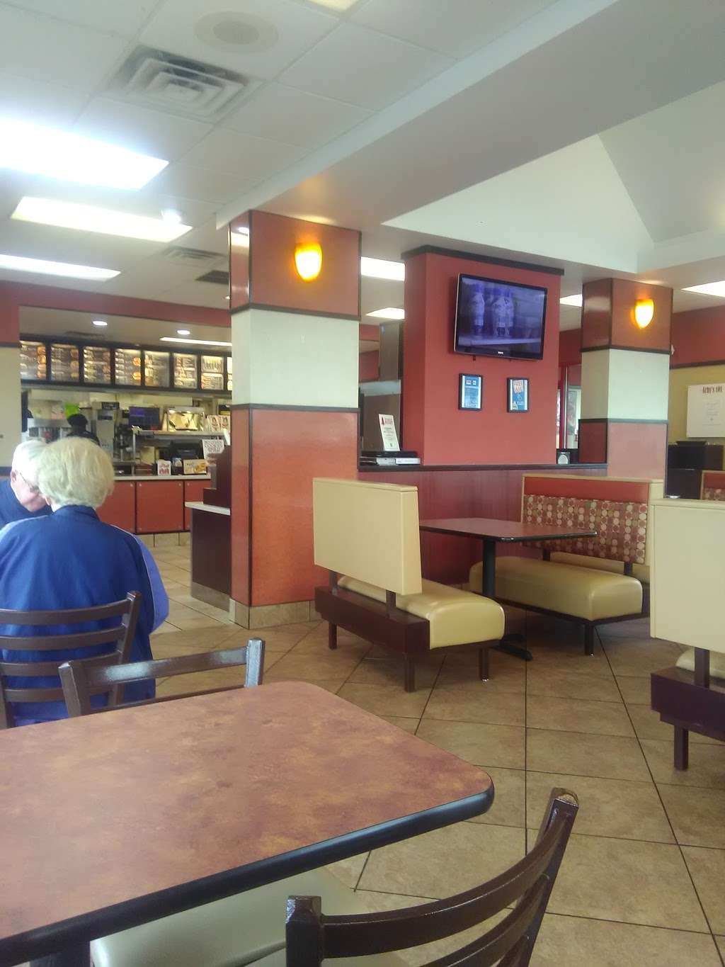 Arbys | 4850 Penn Ave, Sinking Spring, PA 19608, USA | Phone: (610) 670-1320