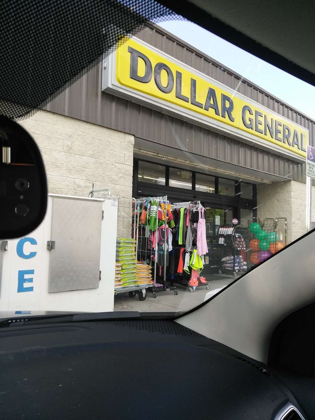 Dollar General | 12845 E Hwy 25, Ocklawaha, FL 32179, USA | Phone: (352) 288-0143