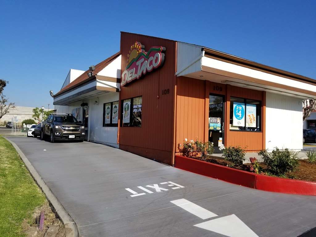 Del Taco | 109 Via Pico Plaza, San Clemente, CA 92672 | Phone: (949) 492-5311