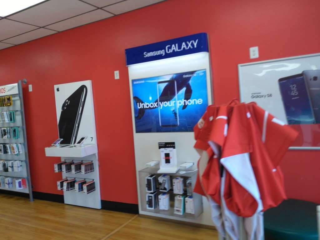 Verizon | 8622, 1730 17th St unit b, Santa Ana, CA 92705, USA | Phone: (657) 335-4301