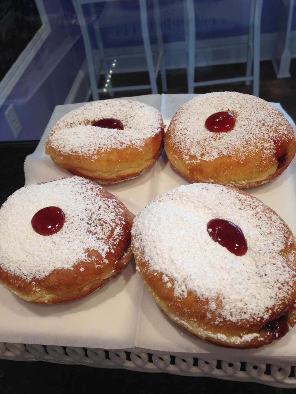 Sugar Donuts | 11914 Elm Ln ste 120, Charlotte, NC 28277, USA | Phone: (980) 214-1566