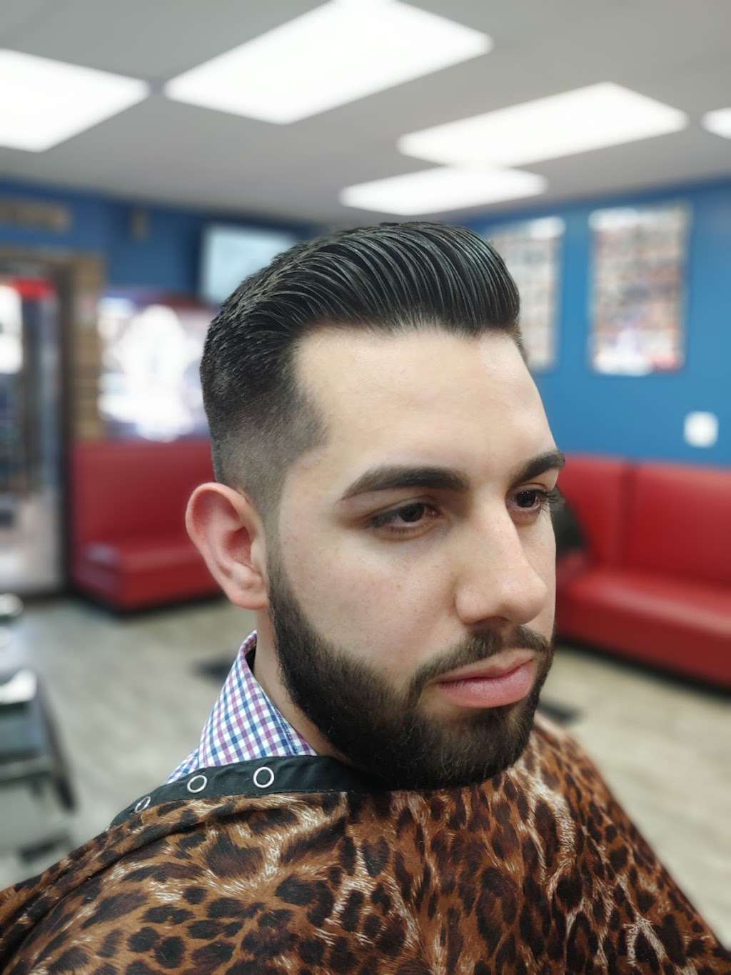 Clippers barber shop | 3907 W 47th St, Chicago, IL 60632, USA | Phone: (773) 669-2045