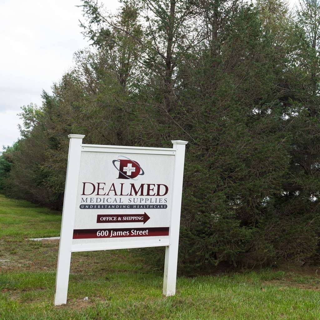 Dealmed - Park Surgical Distribution Center | 600 James St, Lakewood, NJ 08701 | Phone: (800) 569-0570