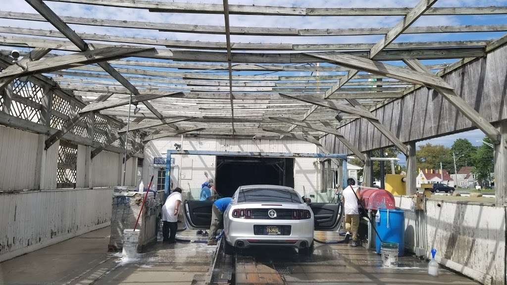 Lees Best Car Wash, Lube & Detailing Center | 194 S Dupont Hwy, New Castle, DE 19720 | Phone: (302) 328-0770