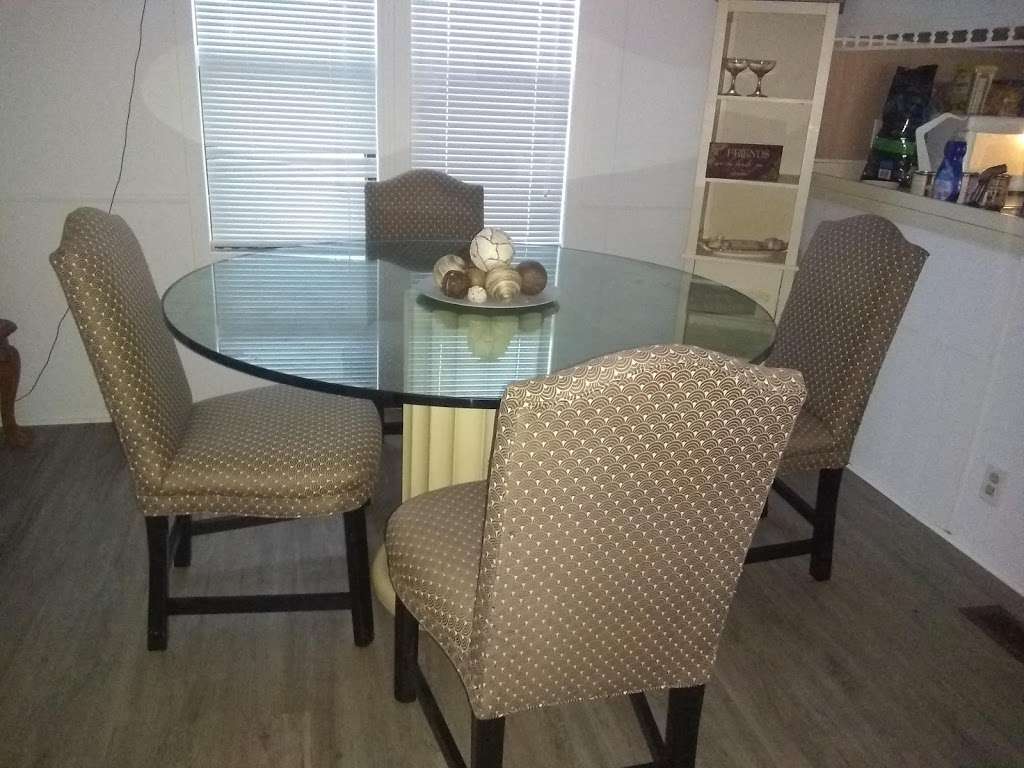 Kathys New and Used Furniture | 1343 W King St, Cocoa, FL 32922, USA | Phone: (321) 863-0831