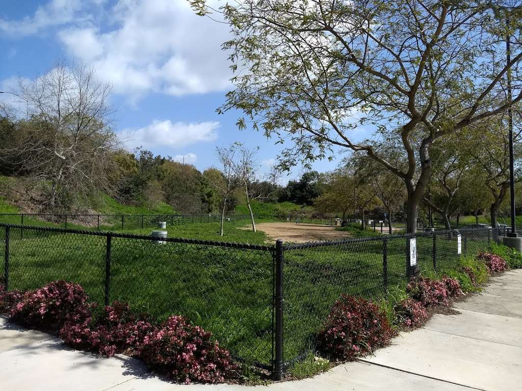 Nobel Leash-Free Park | 8820 Judicial Dr, San Diego, CA 92122, USA | Phone: (858) 552-1626