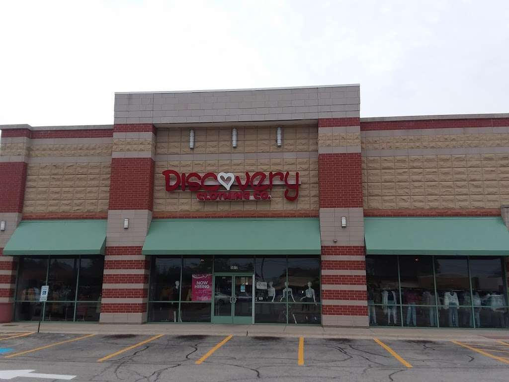 Discovery Clothing | 1467 Lee St, Des Plaines, IL 60018, USA | Phone: (847) 297-9000