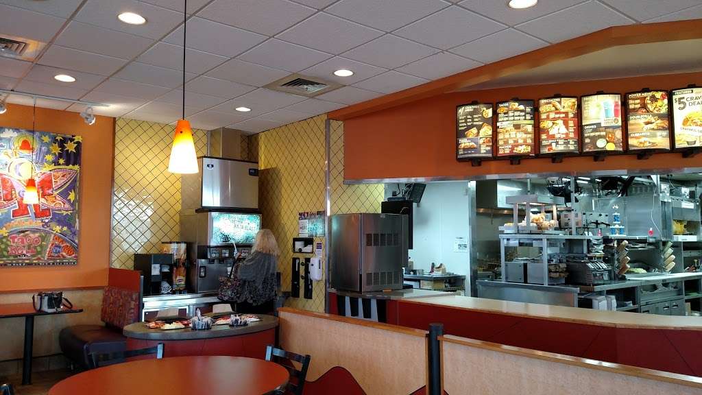 Taco Bell | 2825 NE Vivion Rd, Kansas City, MO 64119, USA | Phone: (816) 452-2848