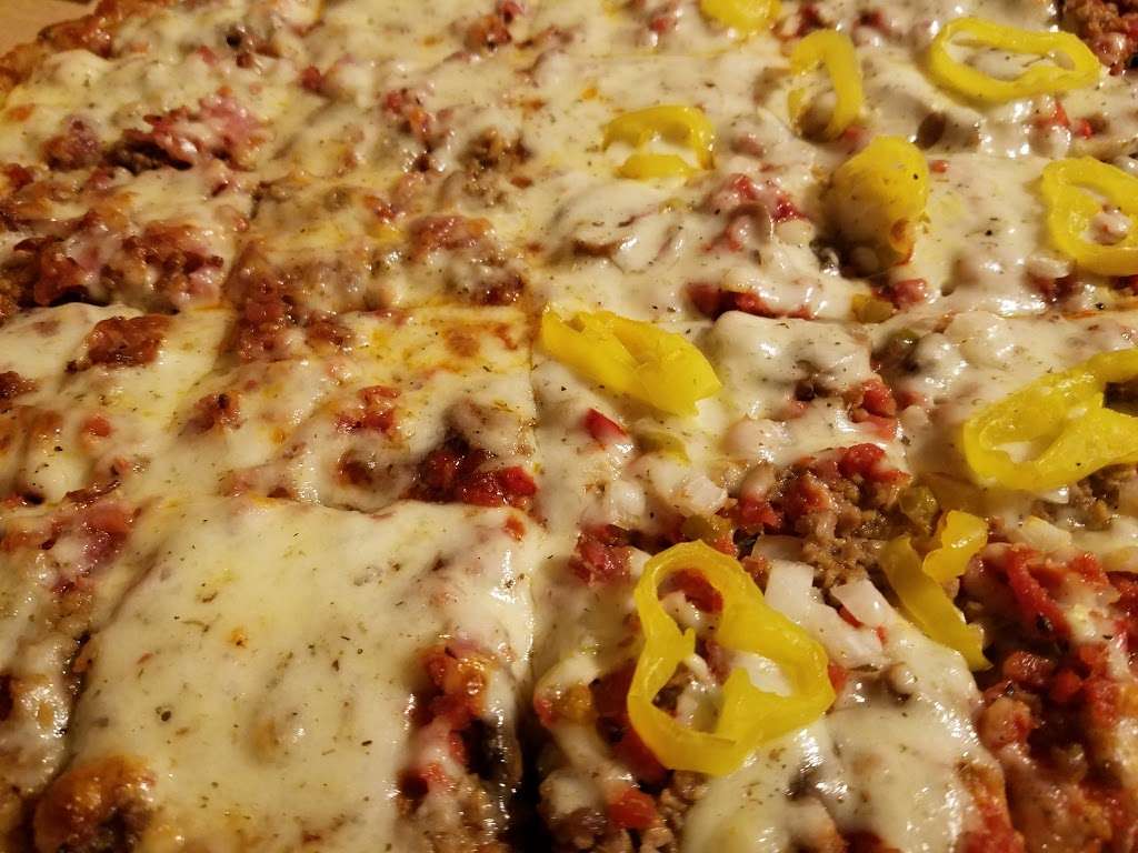 Pizza King | 1904 S Anderson St, Elwood, IN 46036 | Phone: (765) 552-5014