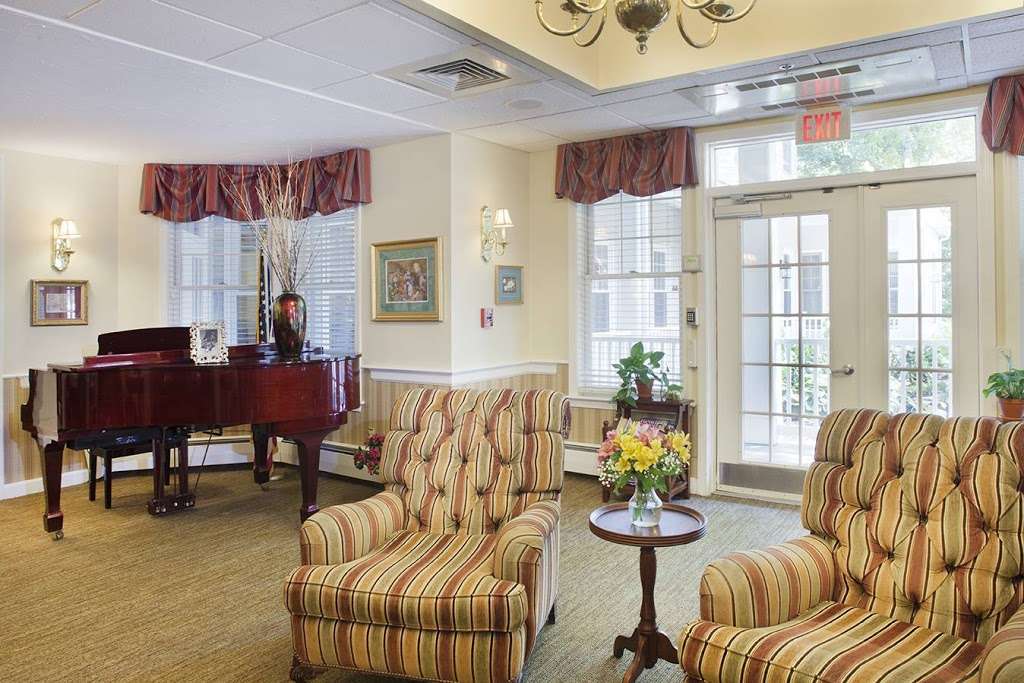 Sunrise at Gardner Park | 73 Margin St, Peabody, MA 01960, USA | Phone: (978) 532-3200