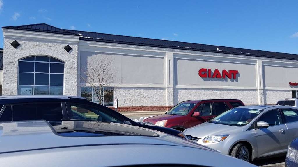 GIANT Food Stores | 837 Male Rd, Wind Gap, PA 18091, USA | Phone: (610) 863-8635