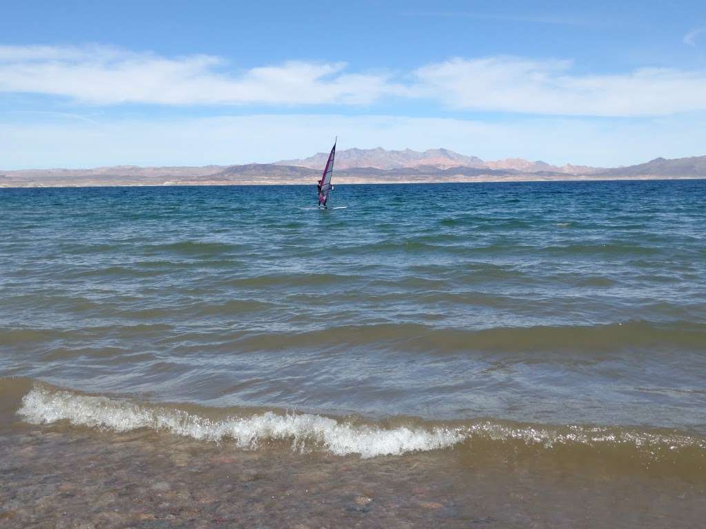 Personal watercraft beach | Lake Mead, Boulder City, NV 89005, USA