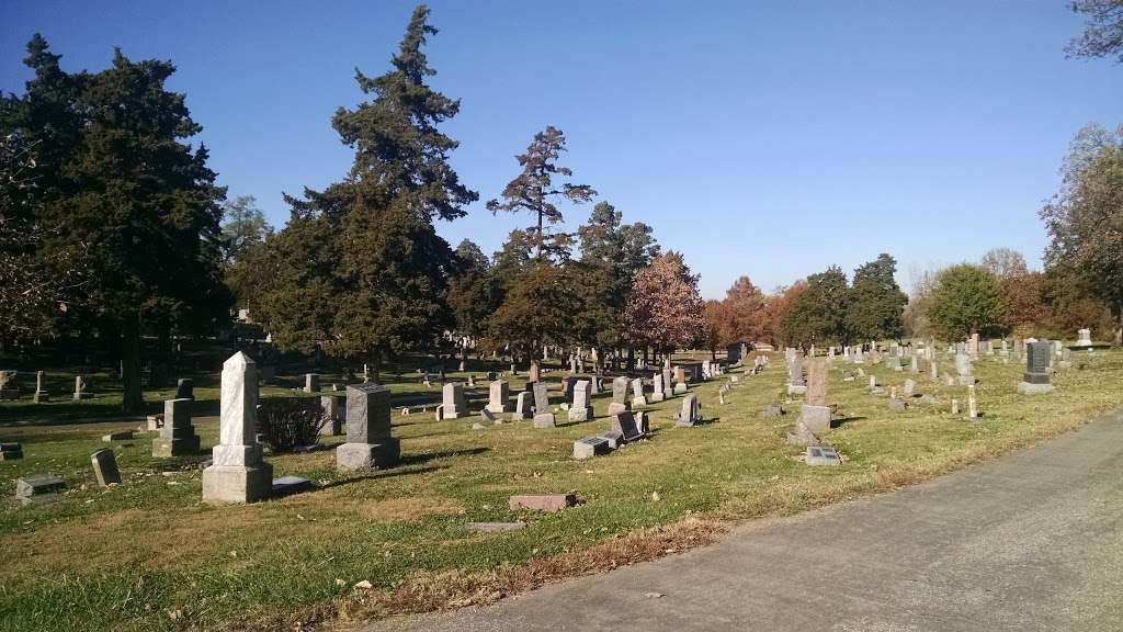 Oak Hill Cemetery | 1605 Oak Hill Ave, Lawrence, KS 66044, USA | Phone: (785) 832-3451