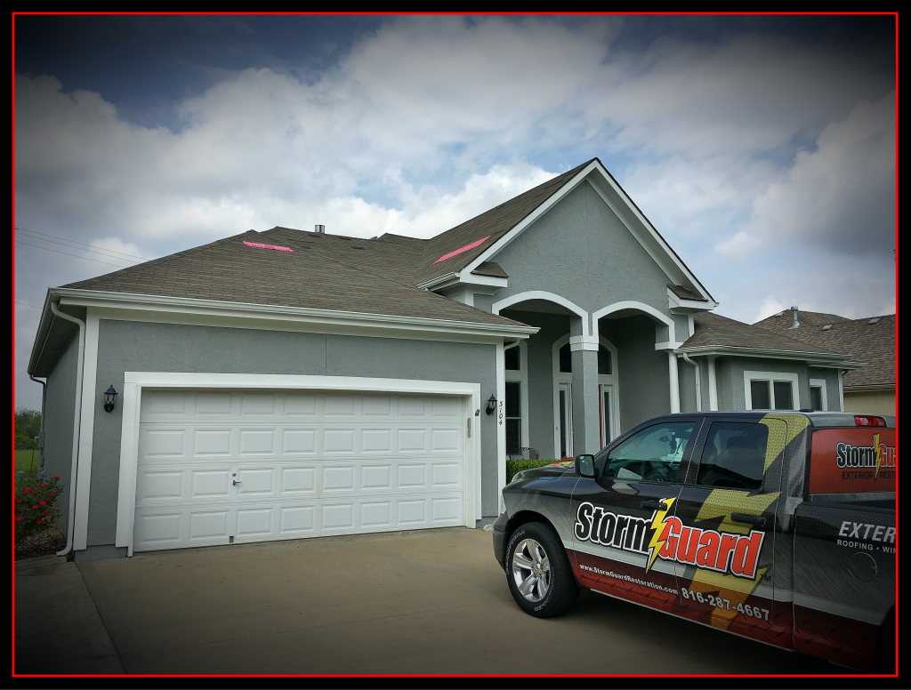 Storm Guard Roofing and Construction | 200 NW McNary Ct, Lees Summit, MO 64086, USA | Phone: (816) 287-0781