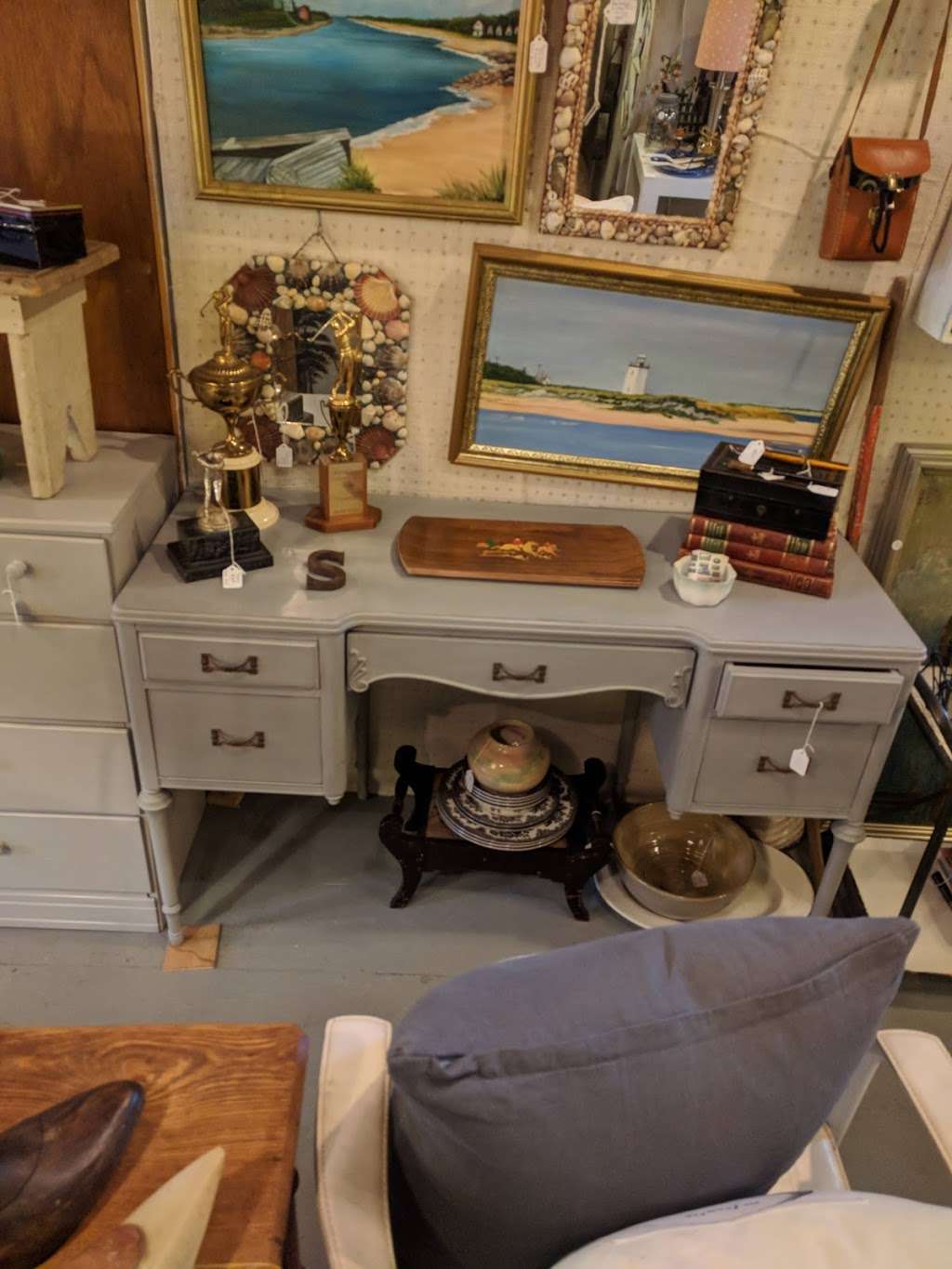 Lafayette Mill Antiques Center | 12 Morris Farm Rd, Lafayette Township, NJ 07848, USA | Phone: (973) 383-0065