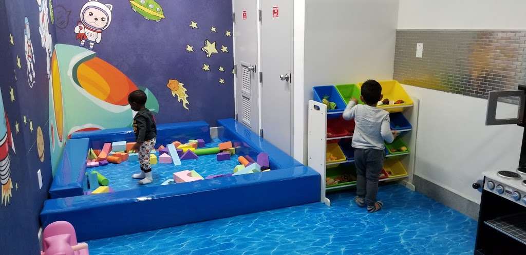 Mini Galaxy Play Cafe | 178-02 Jamaica Ave, Jamaica, NY 11432, USA | Phone: (718) 880-2861