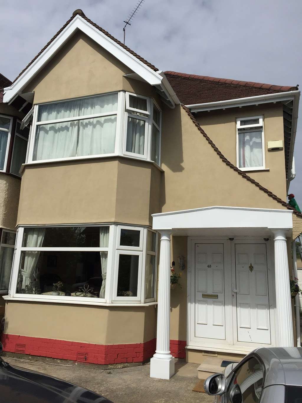 Painter London | 15 Ashwood Rd, Chingford, London E4 6LG, UK | Phone: 07448 972198