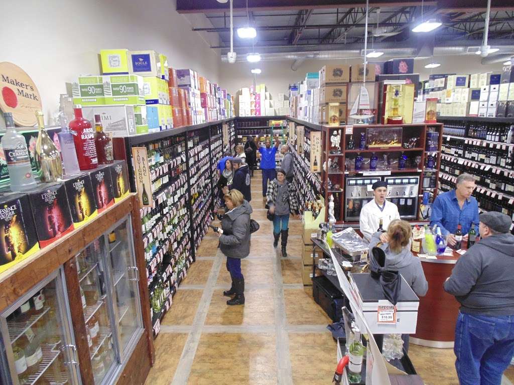 Liquor & Wine Warehouse | 4593 Austin Blvd, Island Park, NY 11558 | Phone: (516) 897-9463