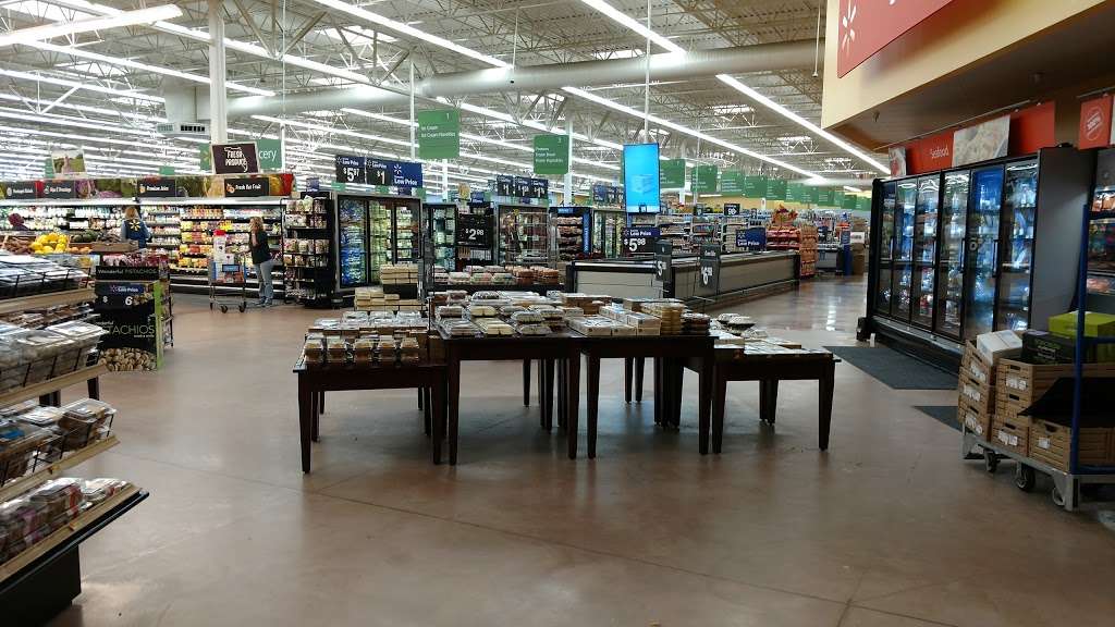 Walmart Supercenter | 1450 Johns Lake Rd, Clermont, FL 34711 | Phone: (352) 243-6151