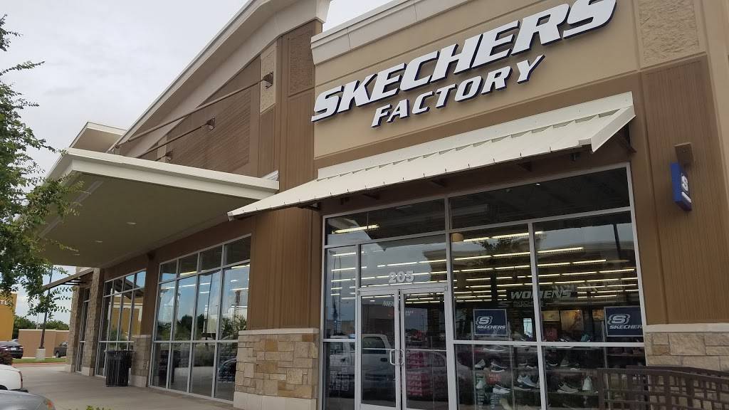 SKECHERS Warehouse Outlet | 2910 W Loop 289 #205, Lubbock, TX 79407, USA | Phone: (806) 785-1530