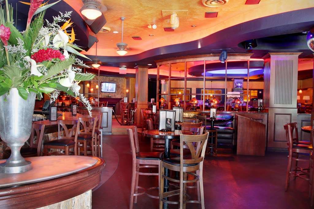 Blue Martini - Fort Lauderdale | 2432 E Sunrise Blvd, Fort Lauderdale, FL 33304, USA | Phone: (954) 653-2583