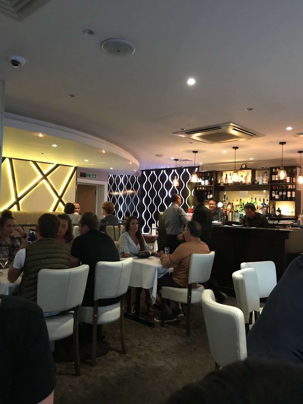 Indian Ocean | 1 Coppice Row, Theydon Bois, Epping CM16 7ES, UK | Phone: 01992 812658