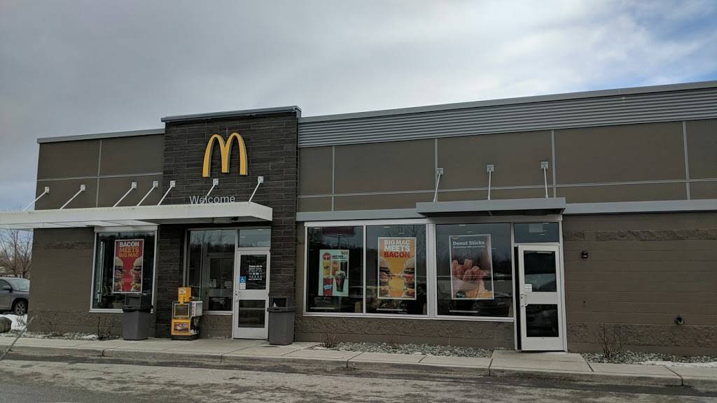 McDonalds | 5716 Debarr Road, Anchorage, AK 99504, USA | Phone: (907) 333-0413