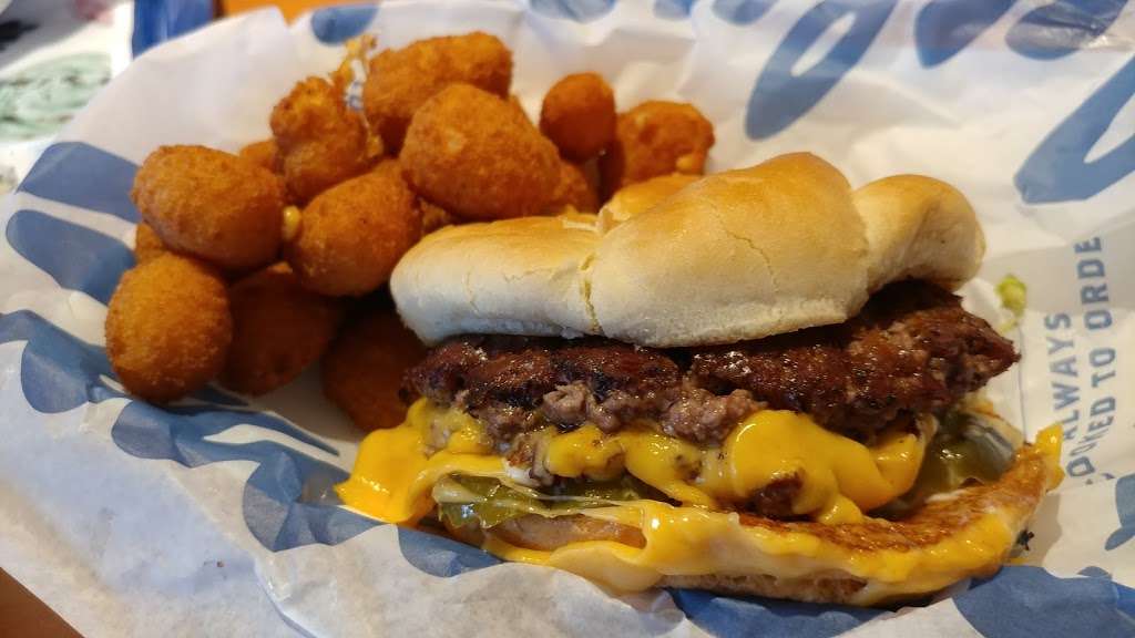 Culvers | 3910 N Belt Hwy, St Joseph, MO 64506, USA | Phone: (816) 279-6222