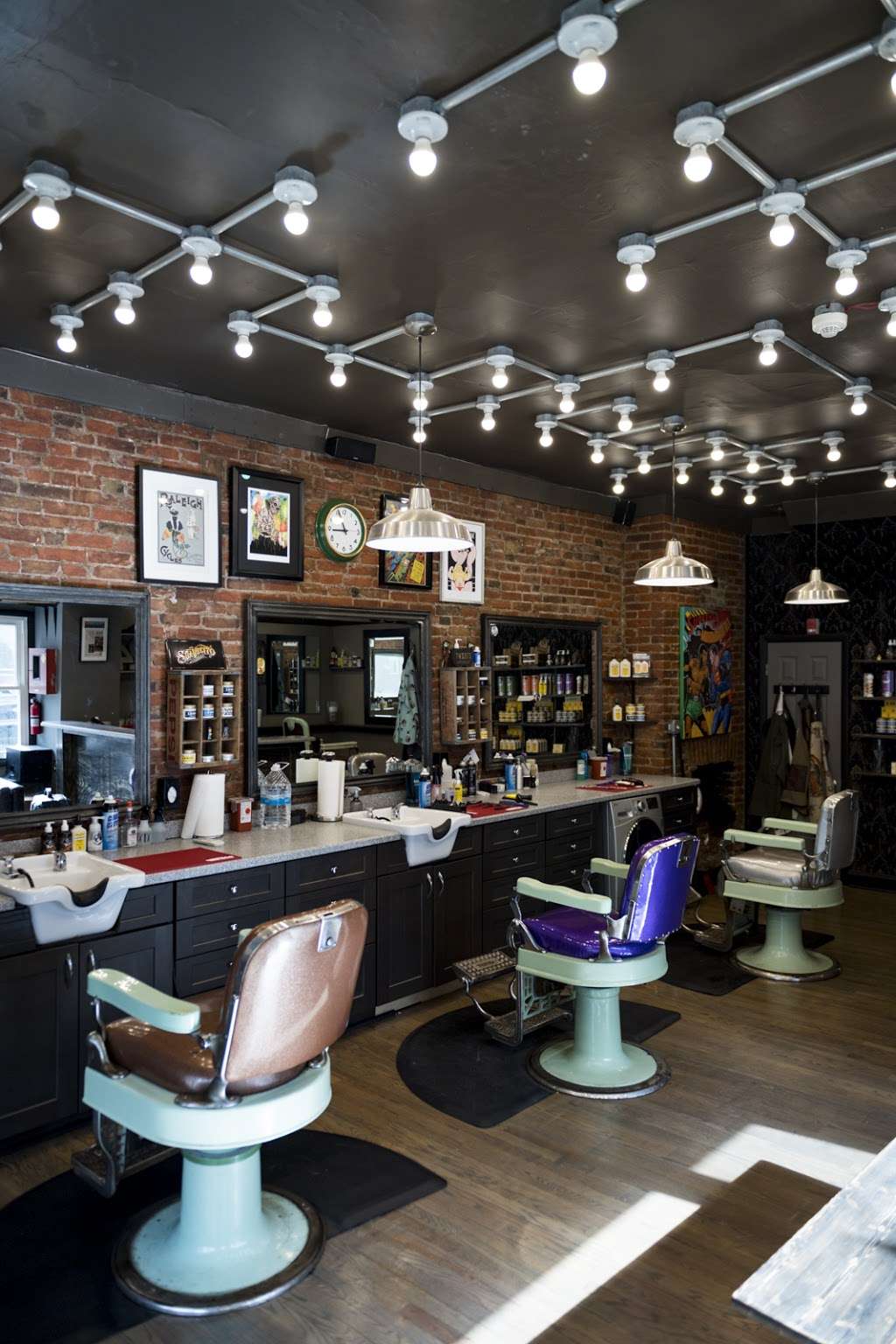 Barber On 24th | 2401 Lombard St, Philadelphia, PA 19146, USA | Phone: (215) 732-7797