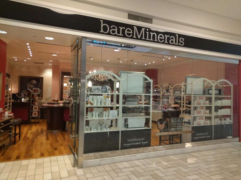 bareMinerals | 7995 Chain Bridge Rd, McLean, VA 22102, USA | Phone: (703) 448-7373