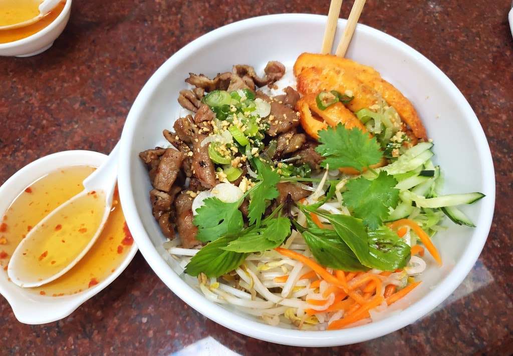 Pho Sai Gon | 11717 US-301, Oxford, FL 34484, USA | Phone: (352) 492-9423