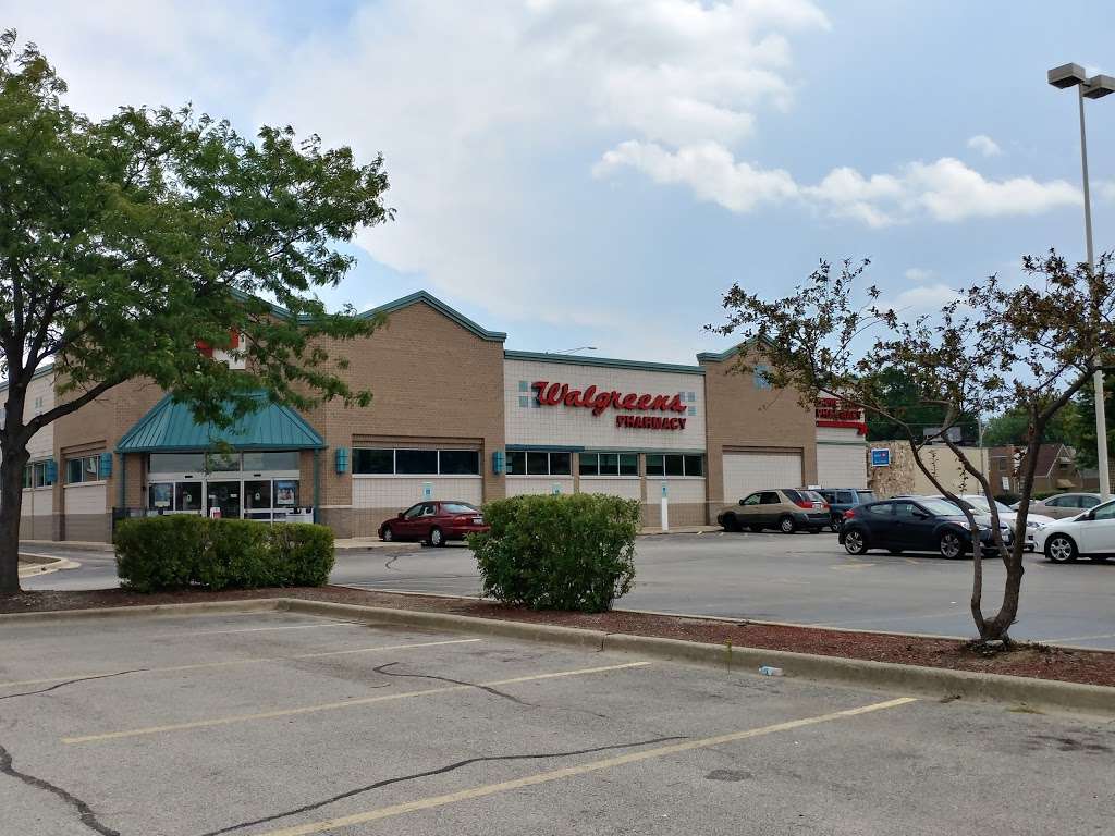 Walgreens | 8000 Broadview Village Square, Broadview, IL 60155 | Phone: (708) 410-2957