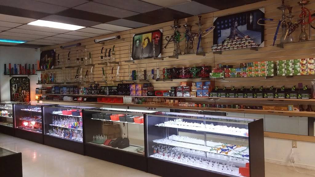 Rockys Gifts & Vape Shop | 331 9th St, San Bernardino, CA 92410, USA | Phone: (909) 381-2337