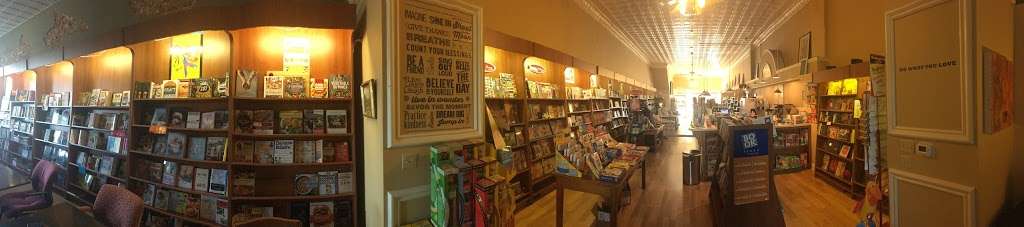 River Reader Bookstore | 1010 Main St, Lexington, MO 64067, USA | Phone: (660) 259-4996