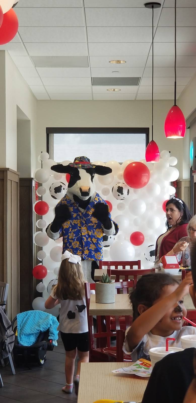 Chick-fil-A | 9111 Garland Rd, Dallas, TX 75218, USA | Phone: (214) 945-4232