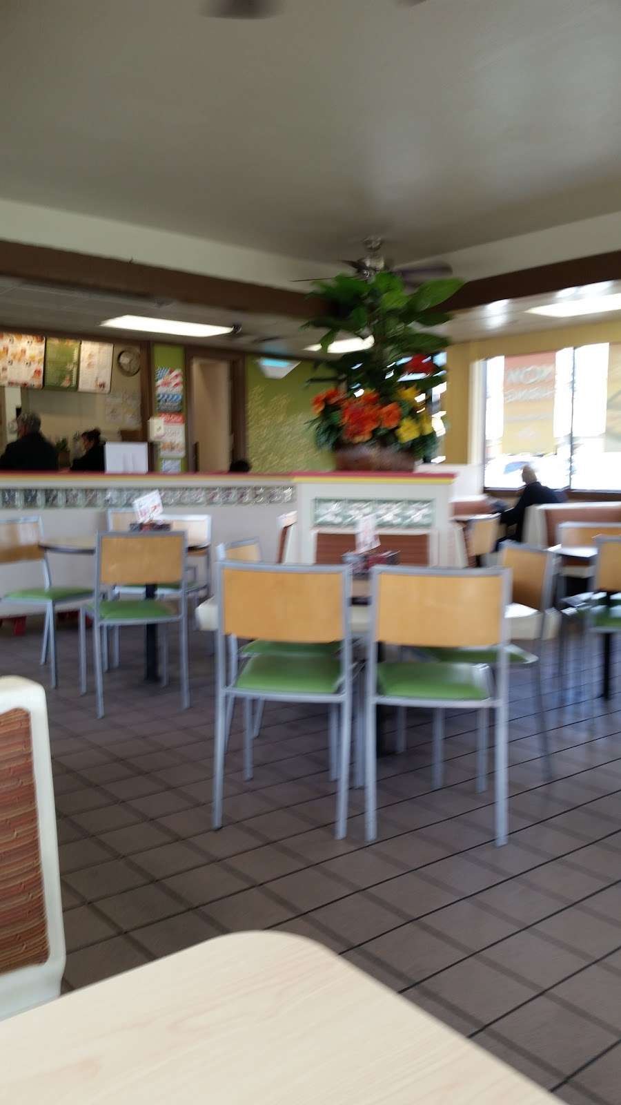 Del Taco | 17080 Van Buren Boulevard, Riverside, CA 92504, USA | Phone: (951) 780-2027