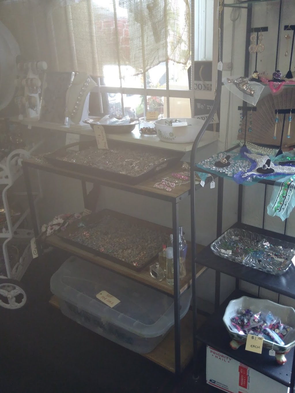 Little Red Thrift Shoppe | 25578 E Baseline St # B, San Bernardino, CA 92410, USA | Phone: (909) 649-8146