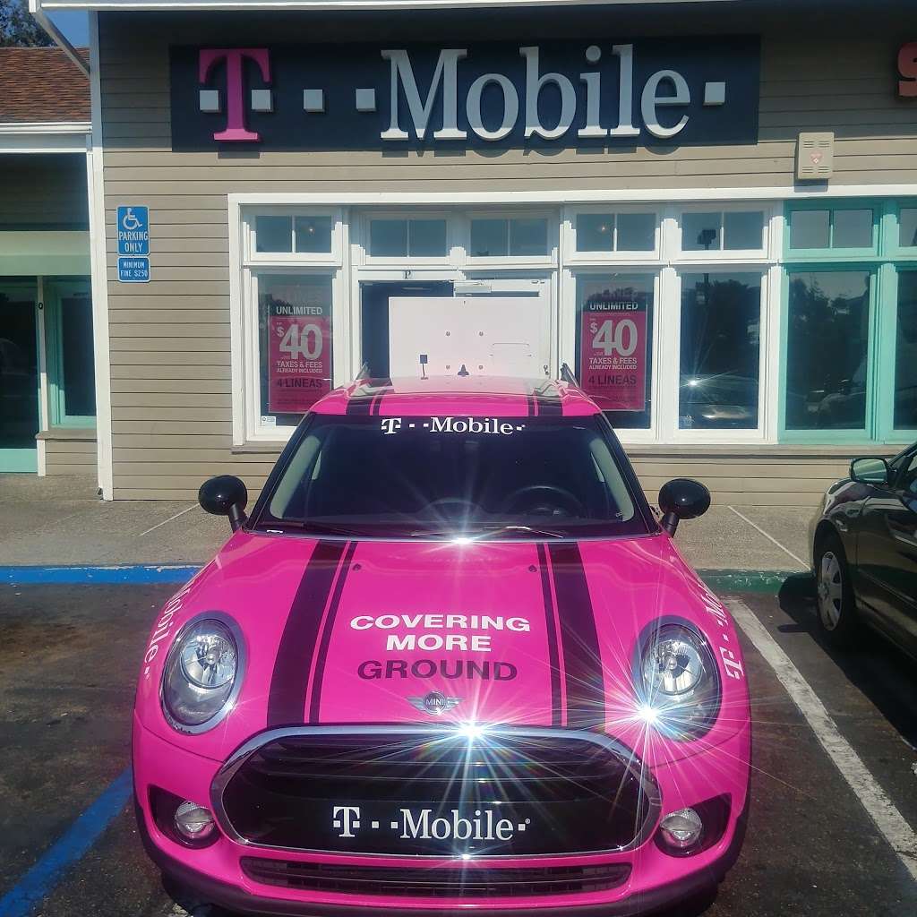 T-Mobile | 2220 E Plaza Blvd D, National City, CA 91950, USA | Phone: (619) 479-1971