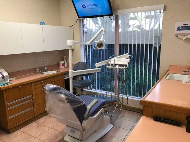 Sterling Smile Dental Care | 18856 Roscoe Blvd Ste A, Northridge, CA 91324, USA | Phone: (818) 885-7117