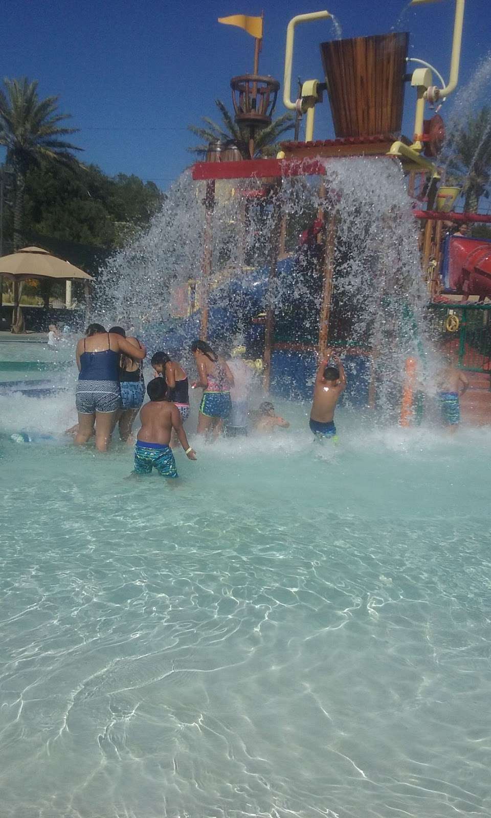 The Cove Waterpark | 4310 Camino Real, Riverside, CA 92509 | Phone: (951) 360-1974