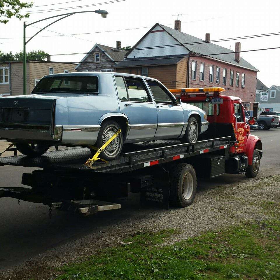 Pablos Towing & Junk Car Buyer | 10656 S Avenue O, Chicago, IL 60617, USA | Phone: (773) 355-0062