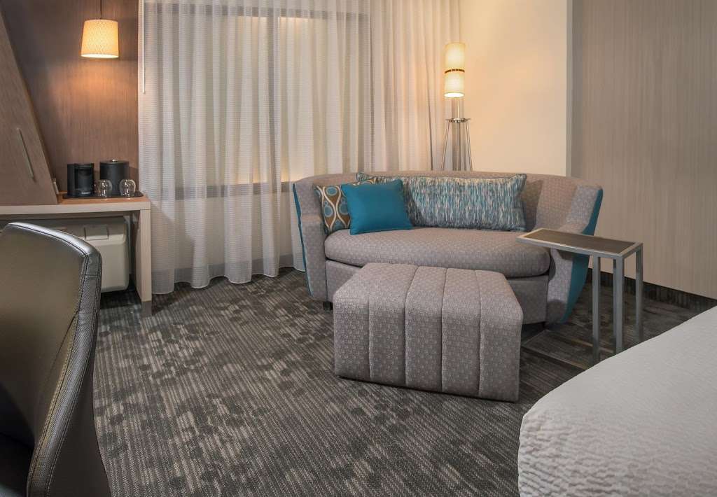 Courtyard by Marriott Wayne Fairfield | 263 US-46, Wayne, NJ 07470, USA | Phone: (973) 646-3377